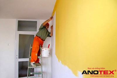 Một số lưu ý khi sử dụng sơn nước trong thi công